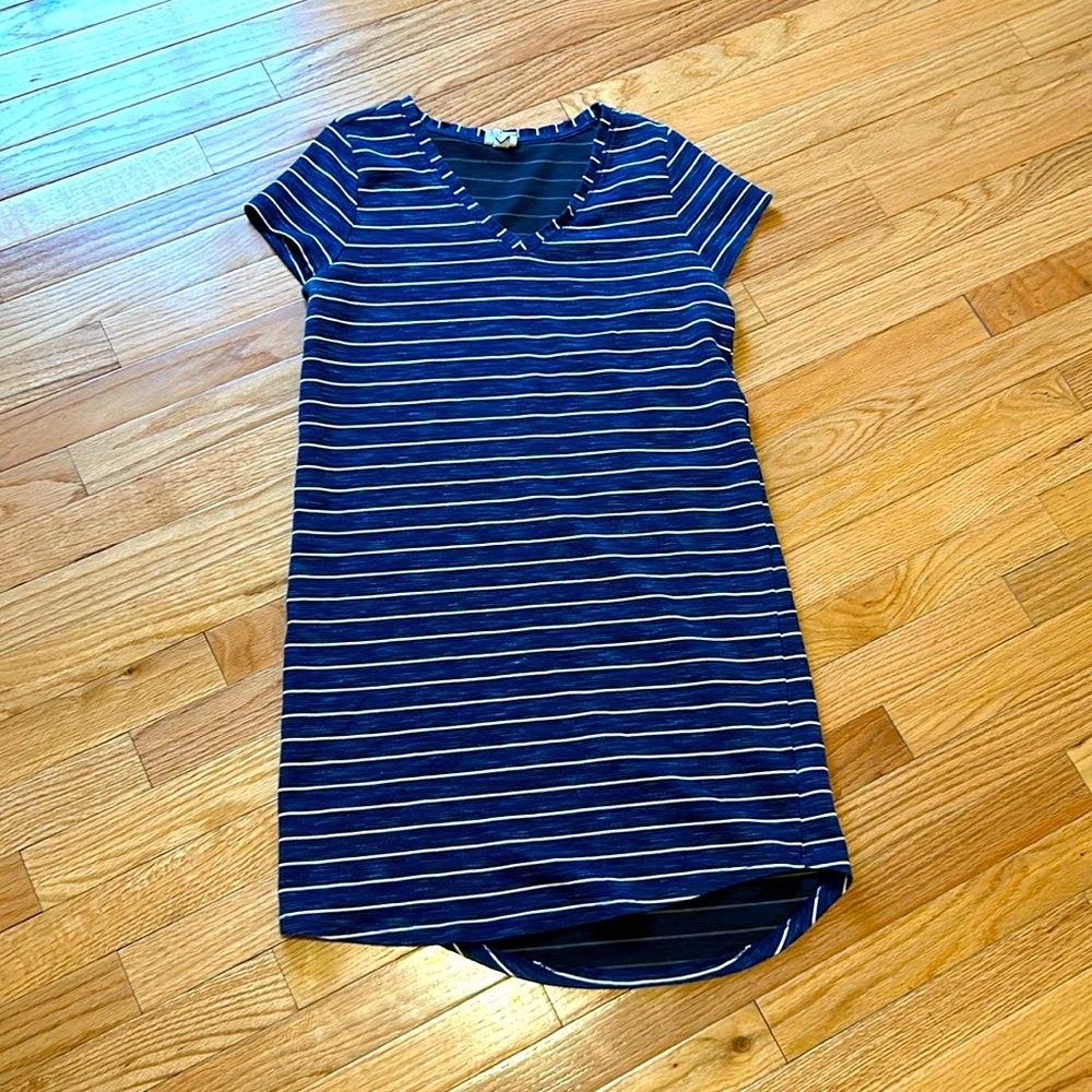 Women dress